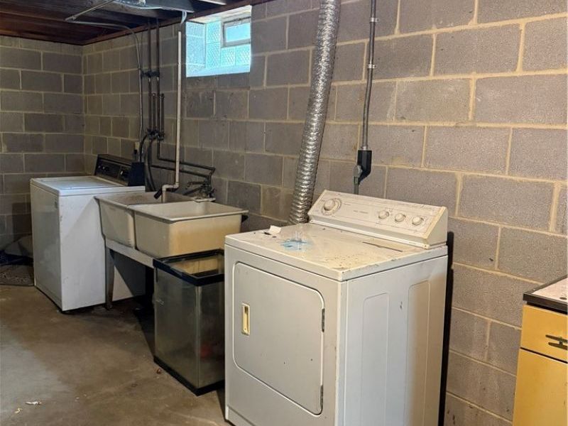 23740 Lake Shore Boulevard, Euclid, OH 44123 Photo 18