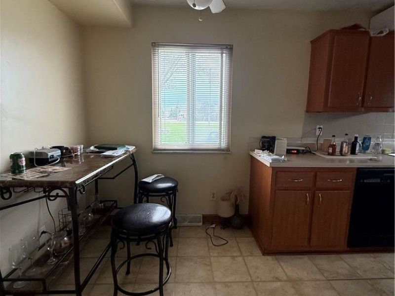 23740 Lake Shore Boulevard, Euclid, OH 44123 Photo 7