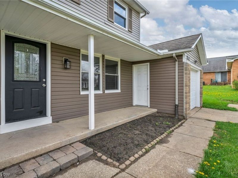 2427 Haverhill Road , Twinsburg, OH 44087 Photo 3