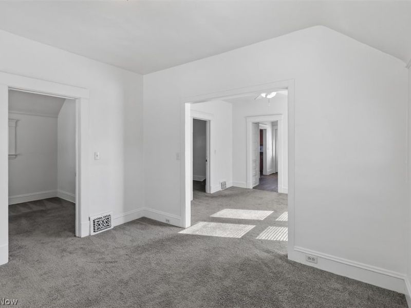 3343 W 84th Street , Cleveland, OH 44102 Photo 4