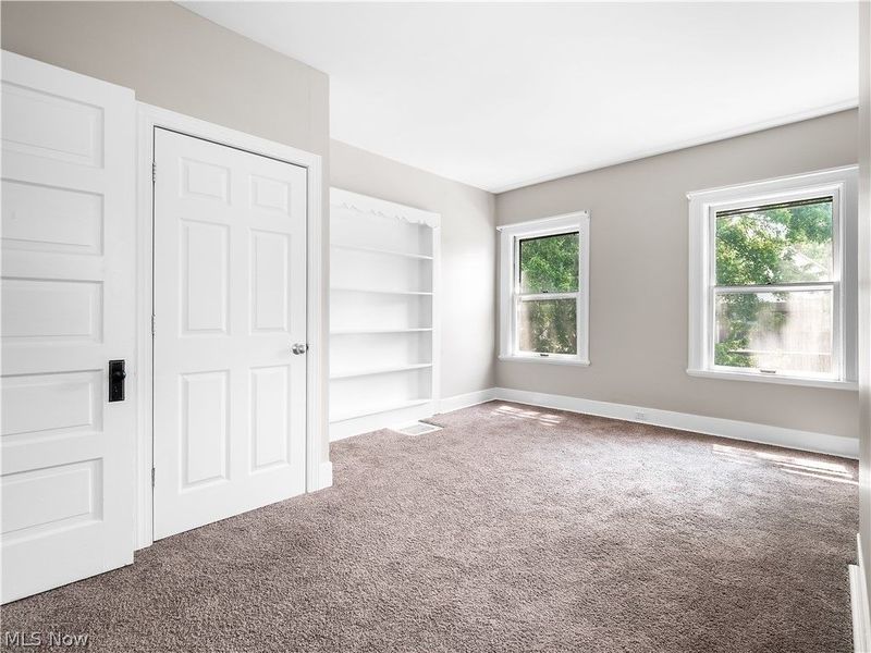 6110 W Clinton Avenue , Cleveland, OH 44102 Photo 37