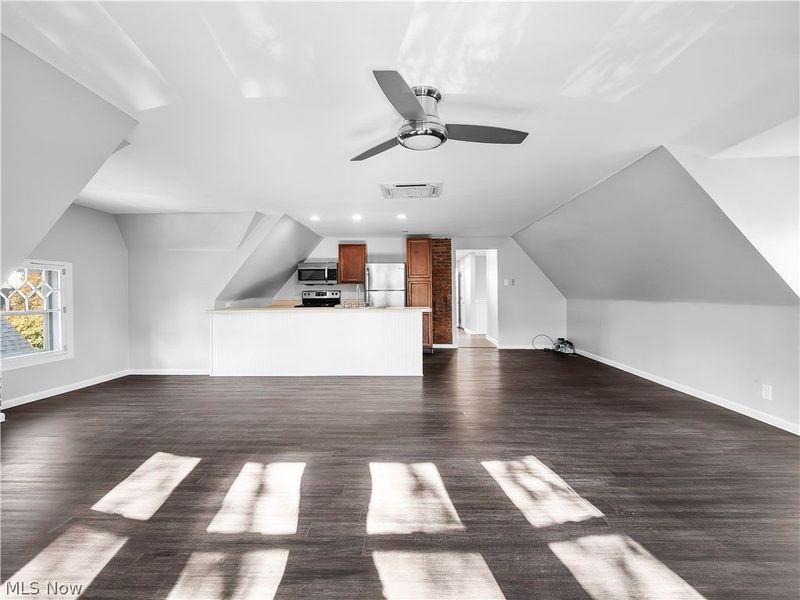 6110 W Clinton Avenue , Cleveland, OH 44102 Photo 43