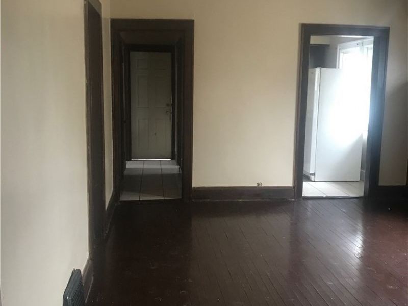 3495 W 99th Street , Cleveland, OH 44102 Photo 2