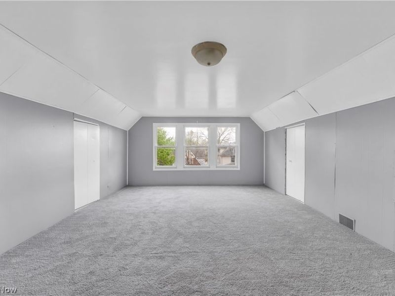 4265 W 36th Street , Cleveland, OH 44109 Photo 18