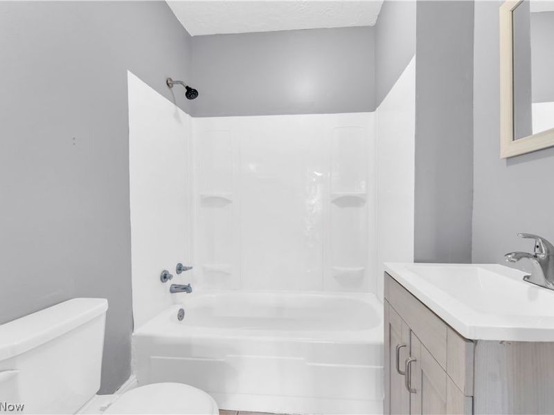 4265 W 36th Street , Cleveland, OH 44109 Photo 23