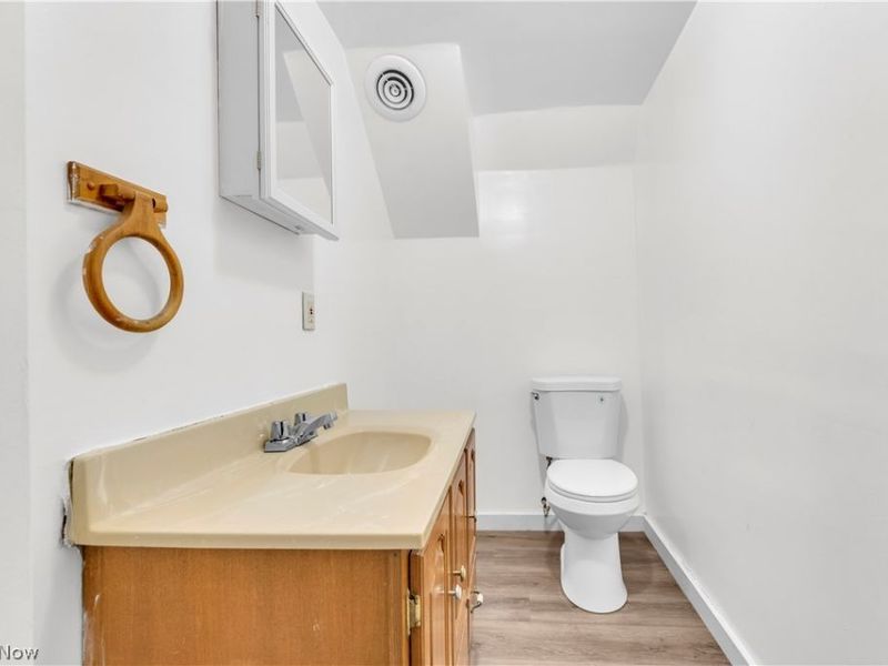 4265 W 36th Street , Cleveland, OH 44109 Photo 25