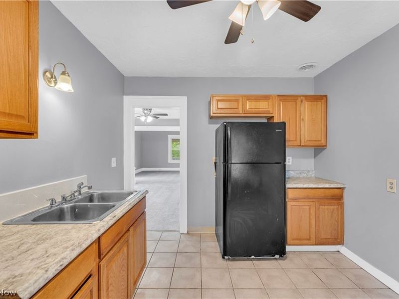 4265 W 36th Street , Cleveland, OH 44109 Photo 7