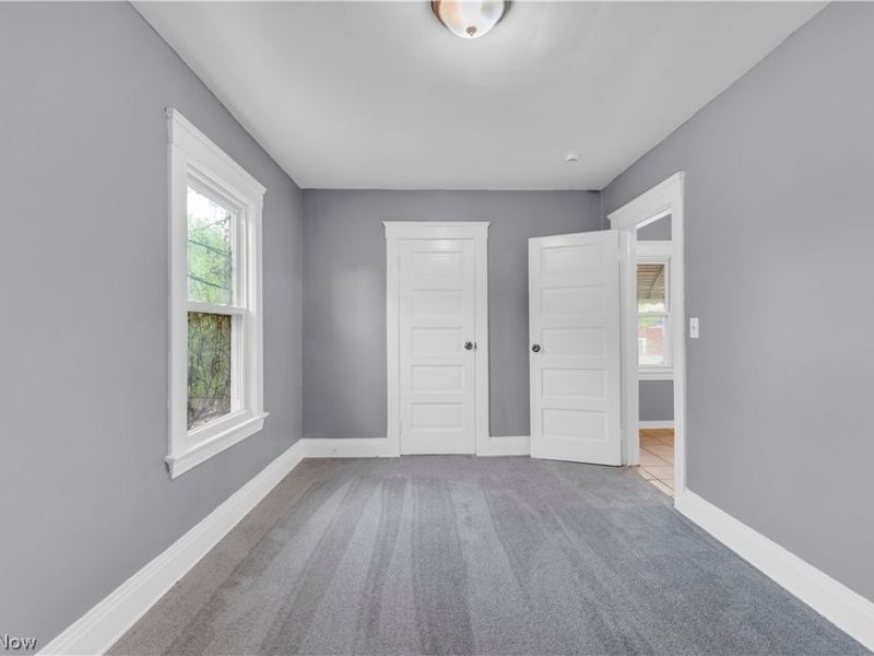 4265 W 36th Street , Cleveland, OH 44109 Photo 9