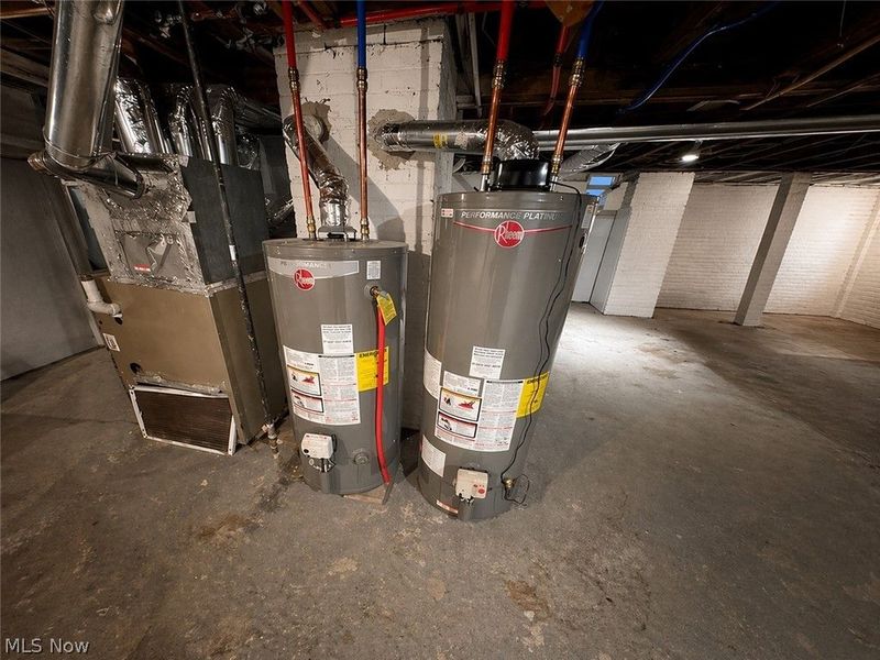 13404 Claiborne Road, East Cleveland, OH 44112 Photo 18