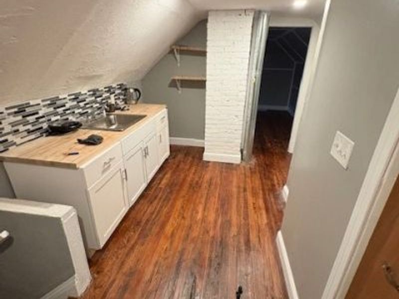 13404 Claiborne Road , East Cleveland, OH 44112 Photo 4