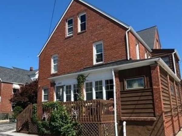 29435 Euclid Avenue , Unit 1 UP East, Wickliffe, OH 44092