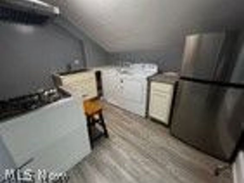 1329 W 87th Street, Cleveland, OH 44102 Photo 3