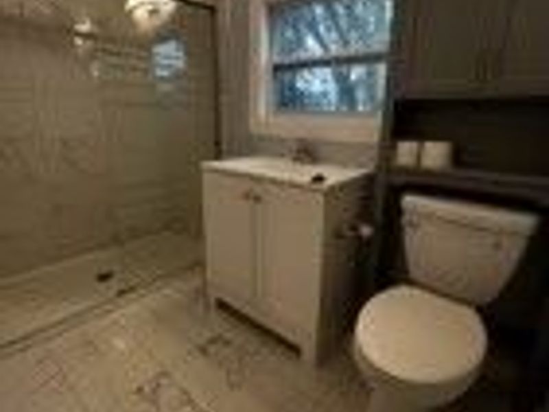 1329 W 87th Street , Cleveland, OH 44102 Photo 5