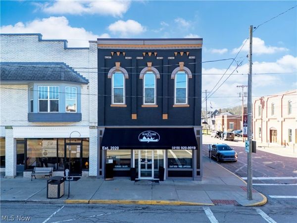 153 W Main Street , Loudonville, OH 44842