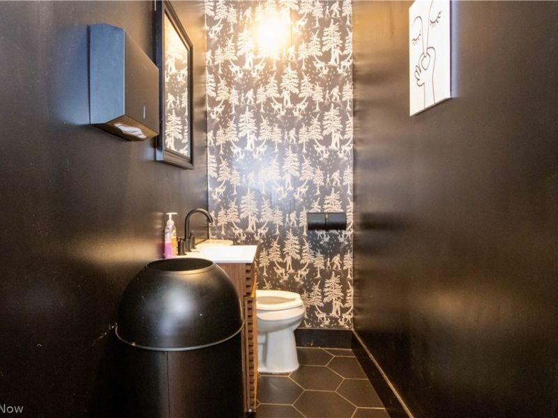 153 W Main Street , Loudonville, OH 44842 Photo 23