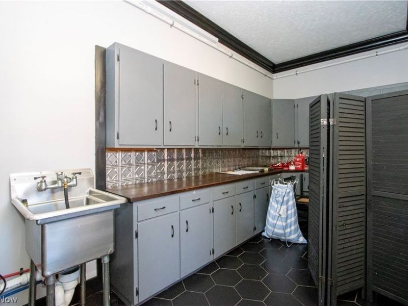 153 W Main Street , Loudonville, OH 44842 Photo 26