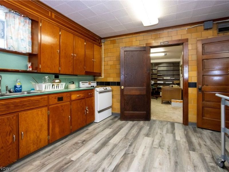 111 E 2nd Street , Perrysville, OH 44864 Photo 18