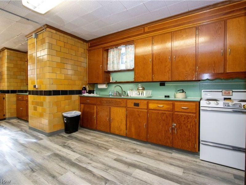 111 E 2nd Street , Perrysville, OH 44864 Photo 21