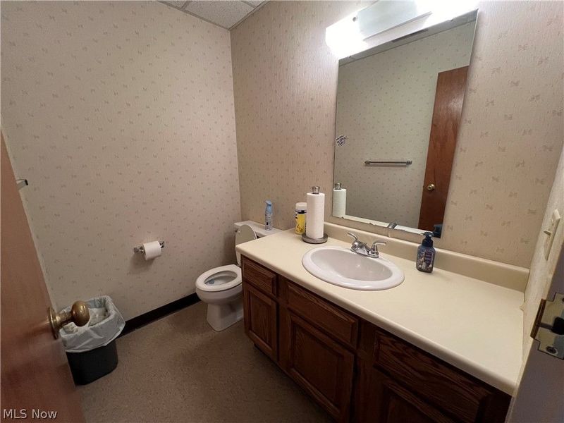 1225 S Main Street , Unit 101, North Canton, OH 44720 Photo 14