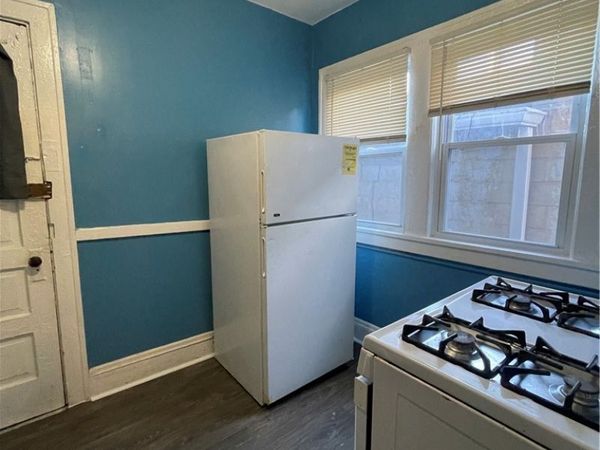 515 E 105th Street , Cleveland, OH 44108