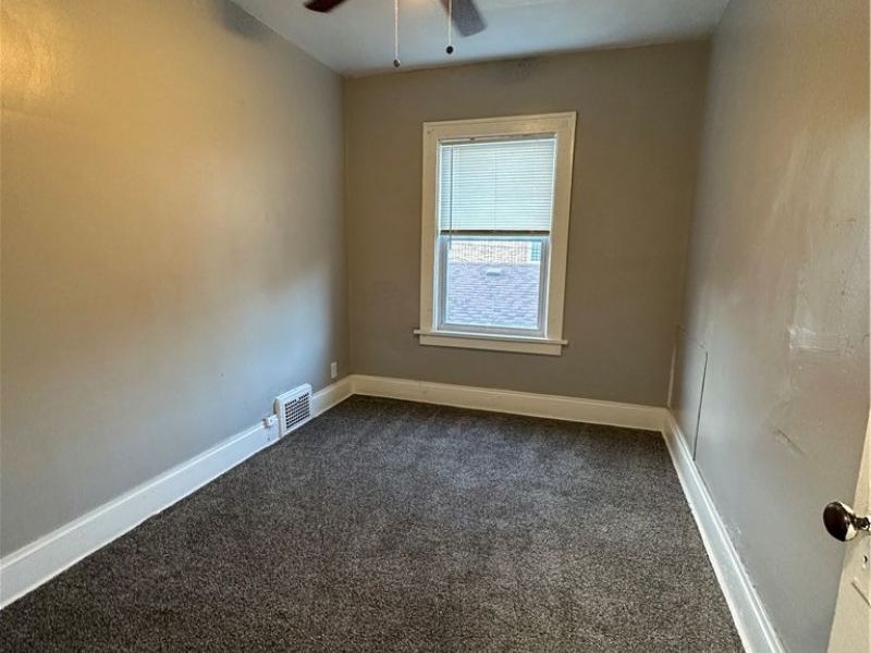 515 E 105th Street , Cleveland, OH 44108 Photo 18