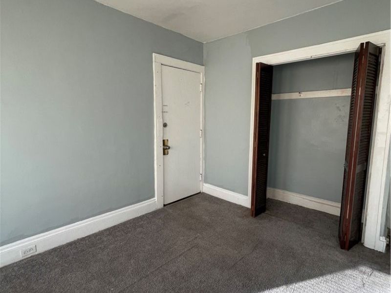 515 E 105th Street , Cleveland, OH 44108 Photo 5