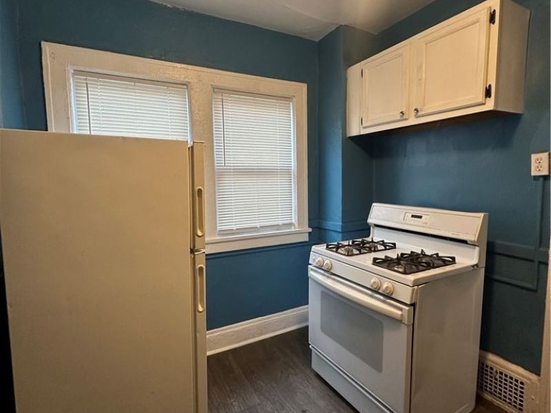 515 E 105th Street , Cleveland, OH 44108 Photo 7