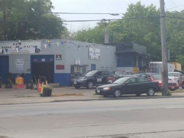 14000 Saint Clair Avenue , Cleveland, OH 44110