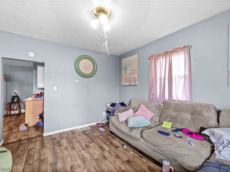 122 Elbe Street , Elyria, OH 44035 Photo 10