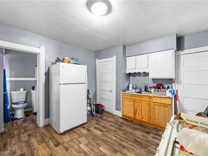 122 Elbe Street , Elyria, OH 44035 Photo 14