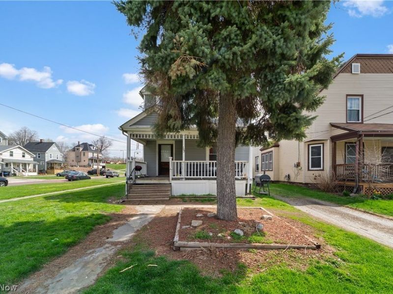 122 Elbe Street , Elyria, OH 44035 Photo 4