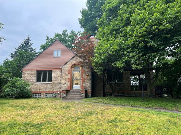 127 Westland Dr , Pittsburgh, PA 15217