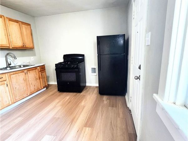 347 E 13th Ave , Unit 3, Homestead, PA 15120