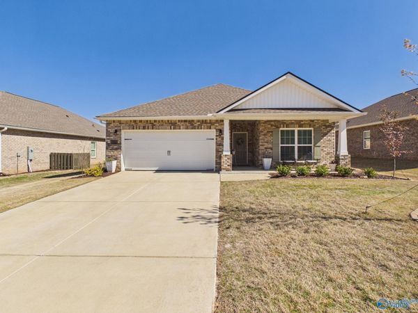 29433 Canoe Circle, Harvest, AL 35749
