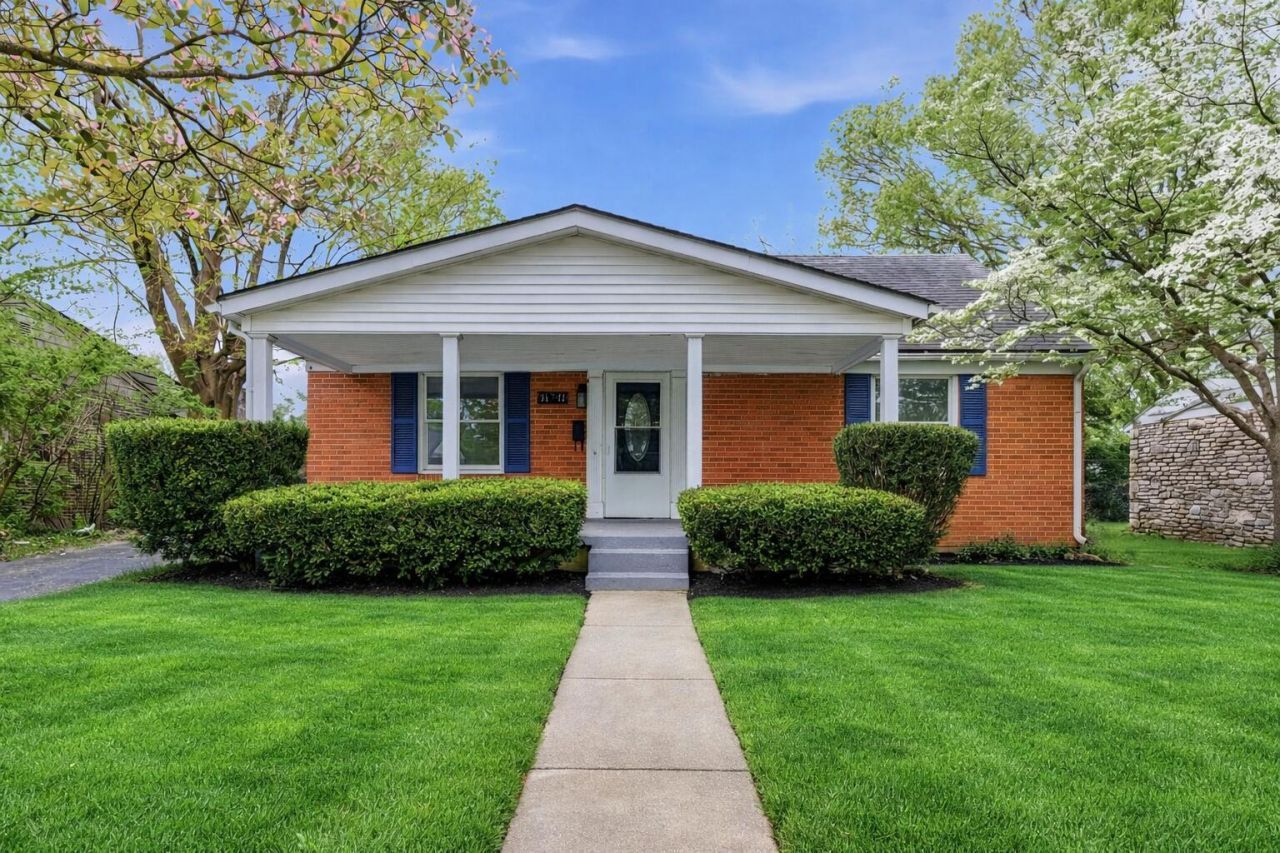 636 Stratford Drive, Lexington, KY 40503 Main Photo