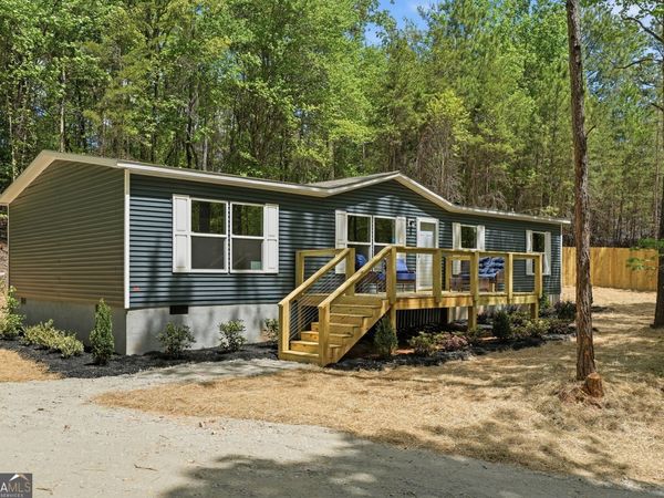 90 English Court, Dahlonega, GA 30533