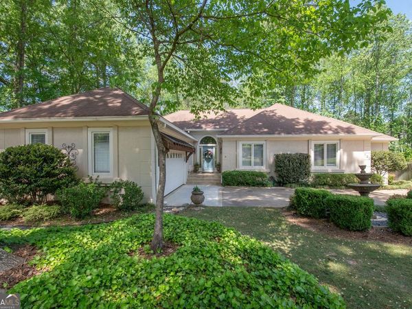 120 Kenton Place, Peachtree City, GA 30269