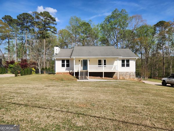 161 Village Court, Woodstock, GA 30188