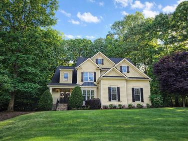 8104 Henderson Road, Apex, NC 27539