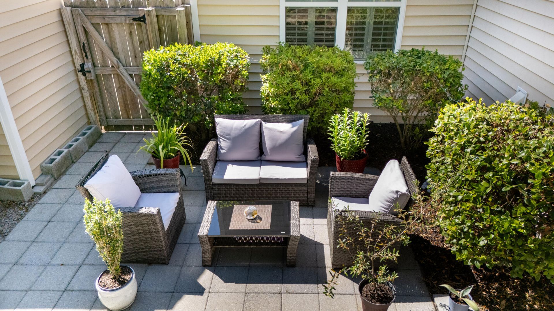 1696 Bee Balm Road Photo 35