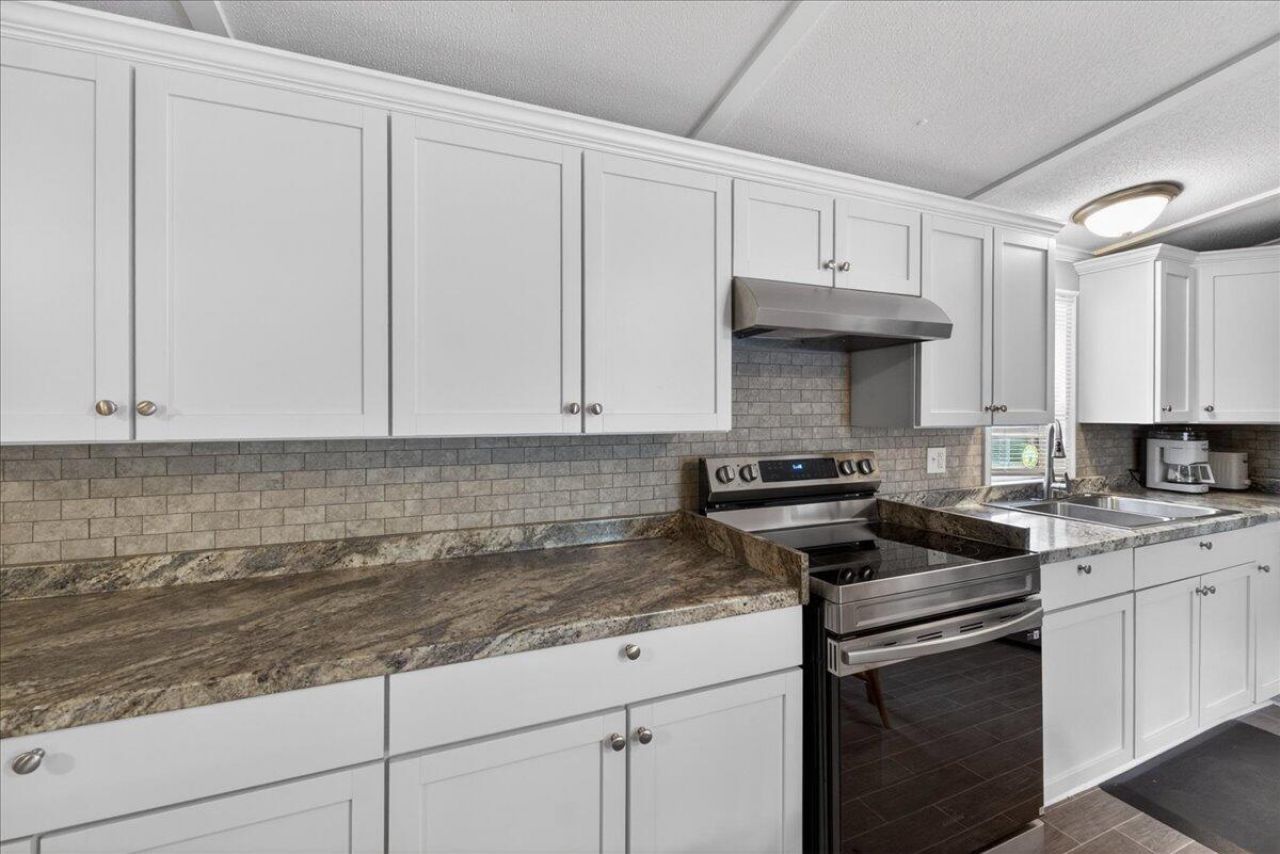 119 State Road S-38-1804 Photo 16