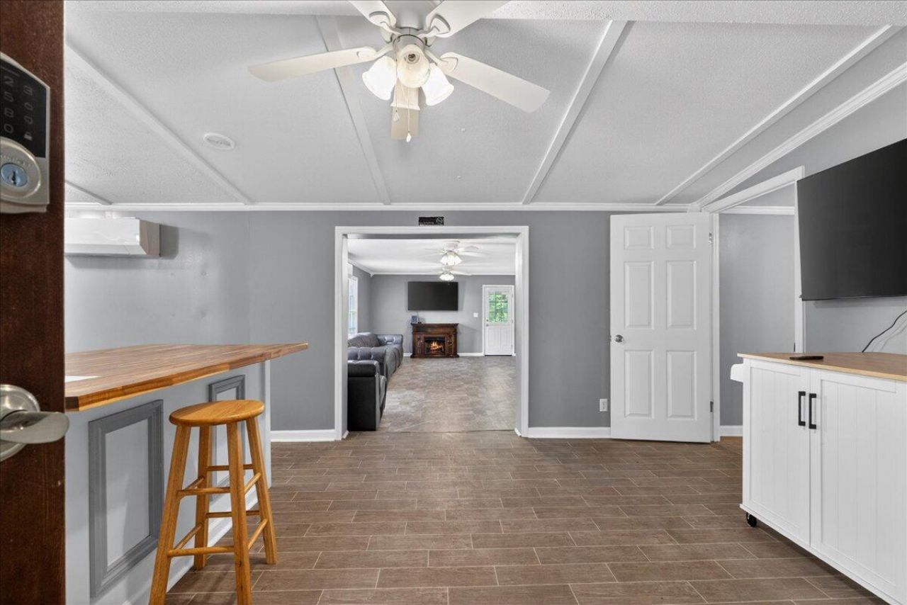 119 State Road S-38-1804 Photo 27