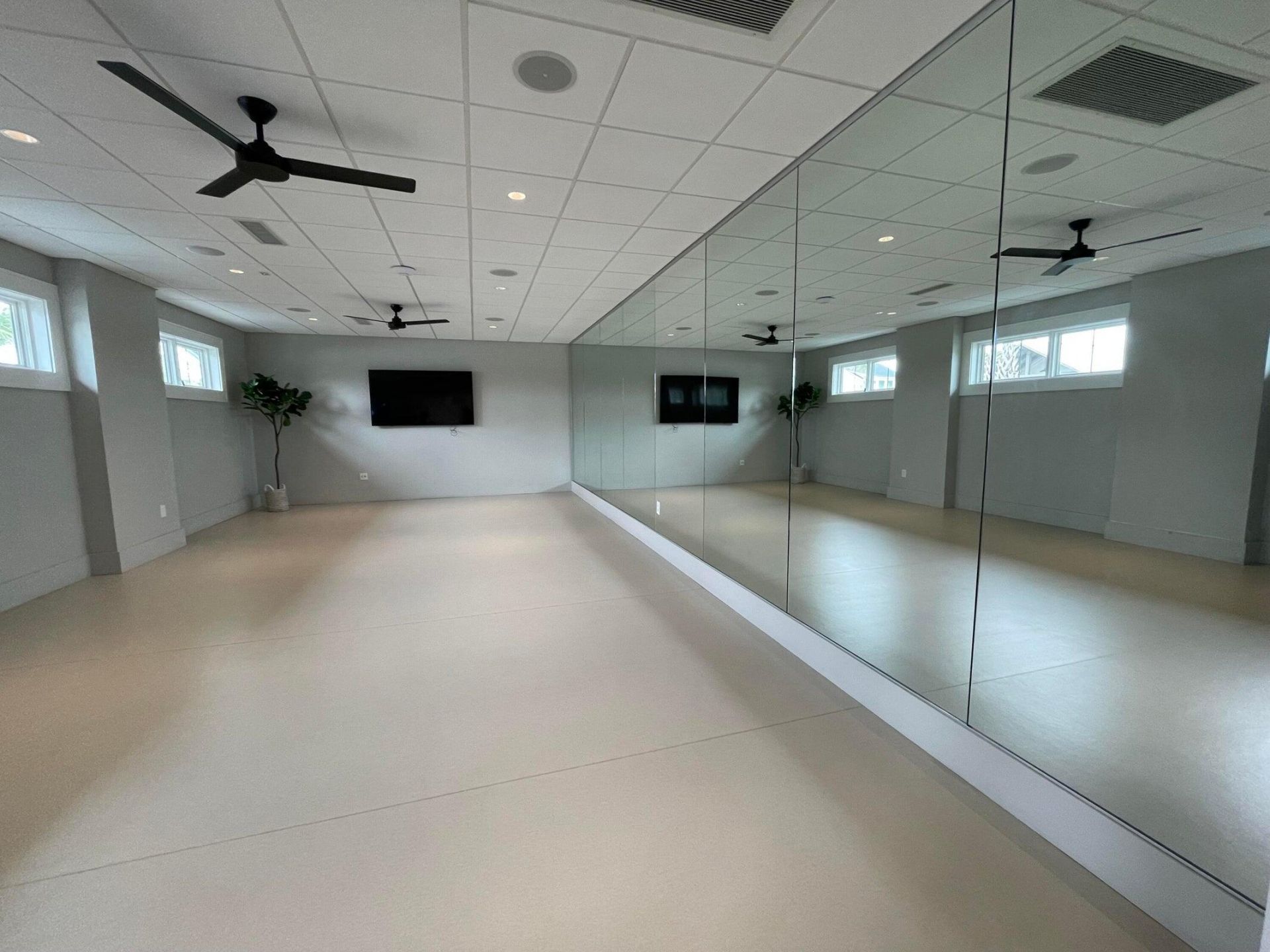 659 Blueway Avenue Photo 110