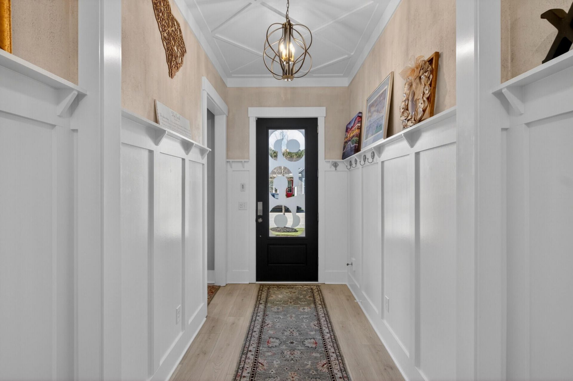 659 Blueway Avenue Photo 17