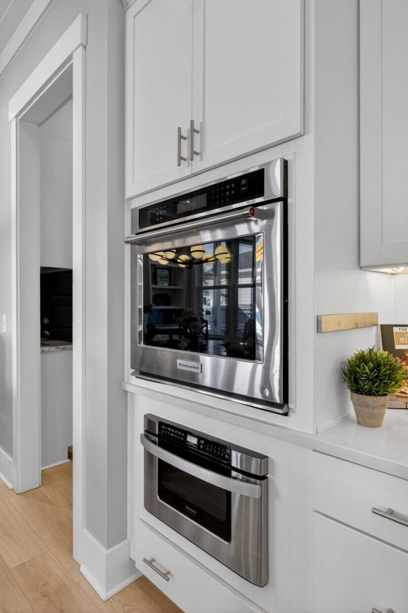 659 Blueway Avenue Photo 28