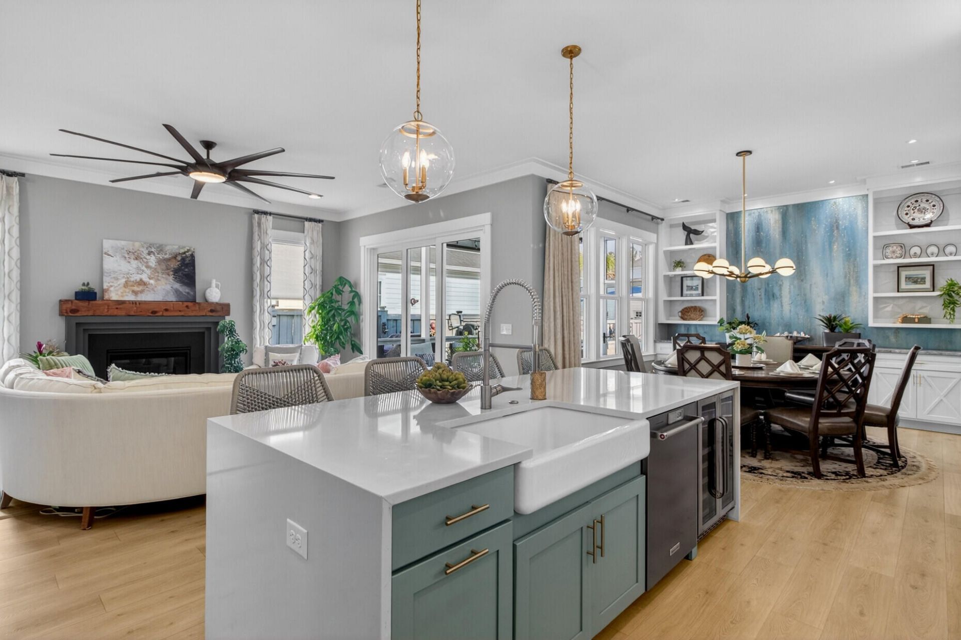 659 Blueway Avenue Photo 30