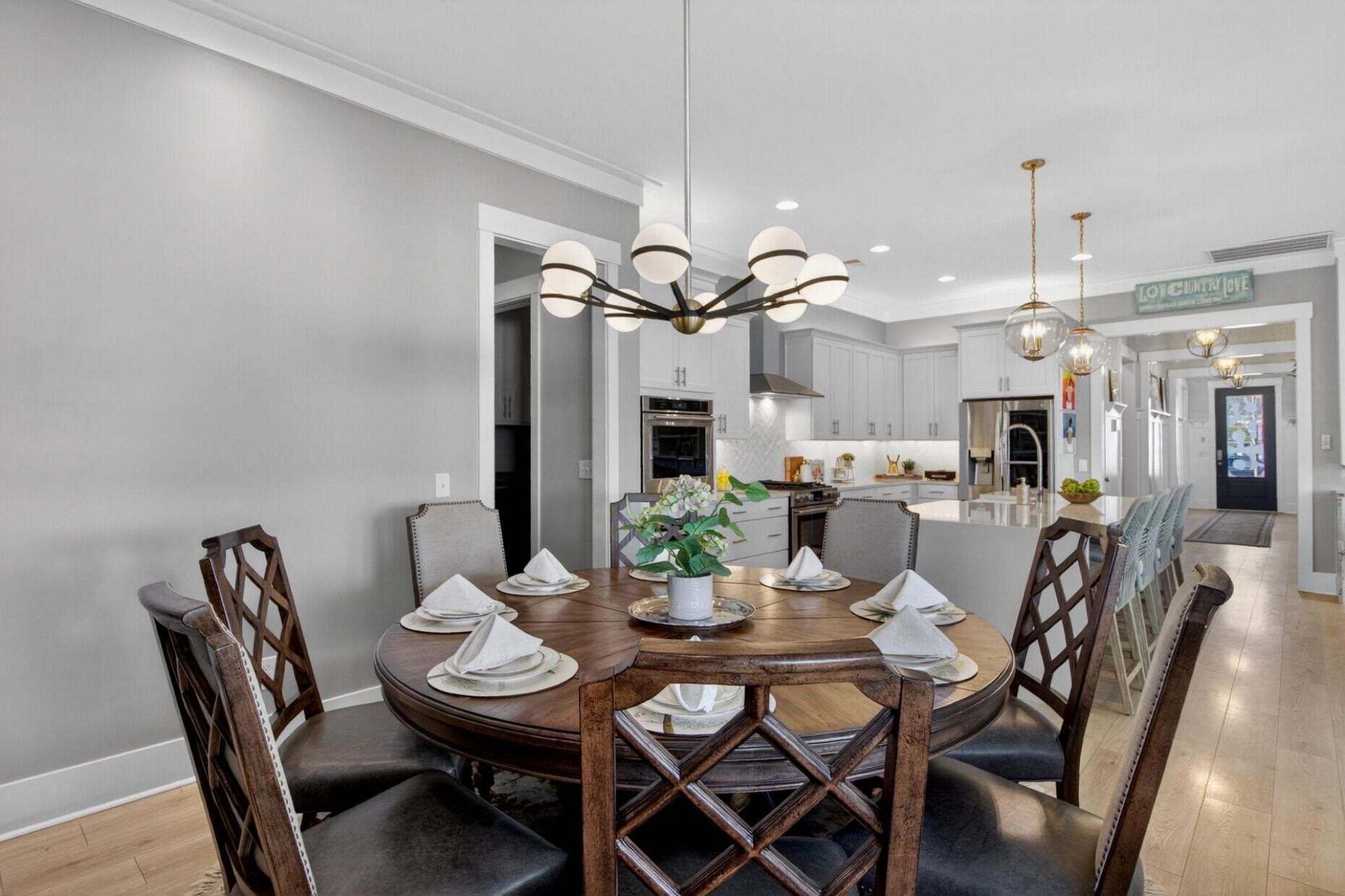 659 Blueway Avenue Photo 57