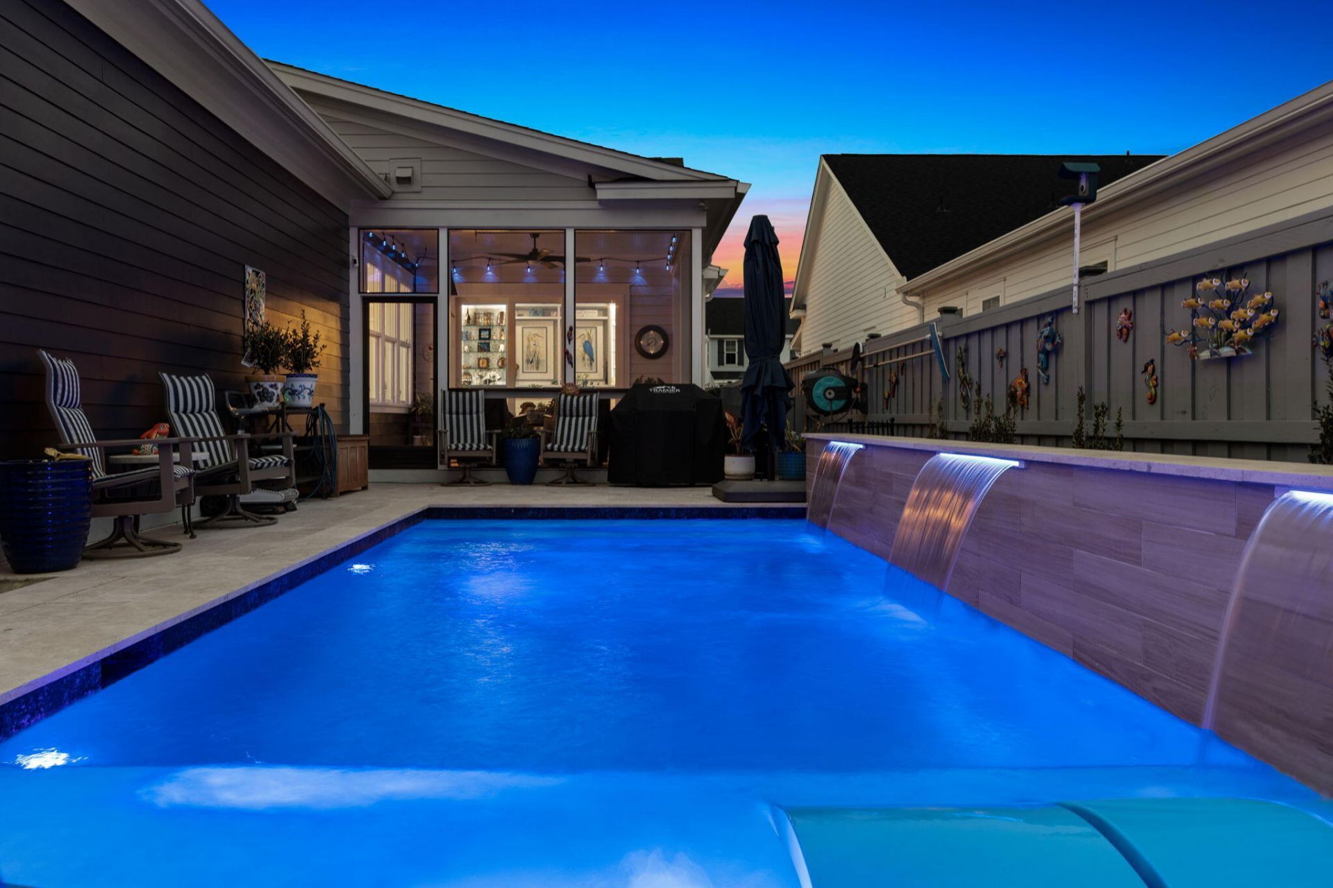 659 Blueway Avenue Photo 6