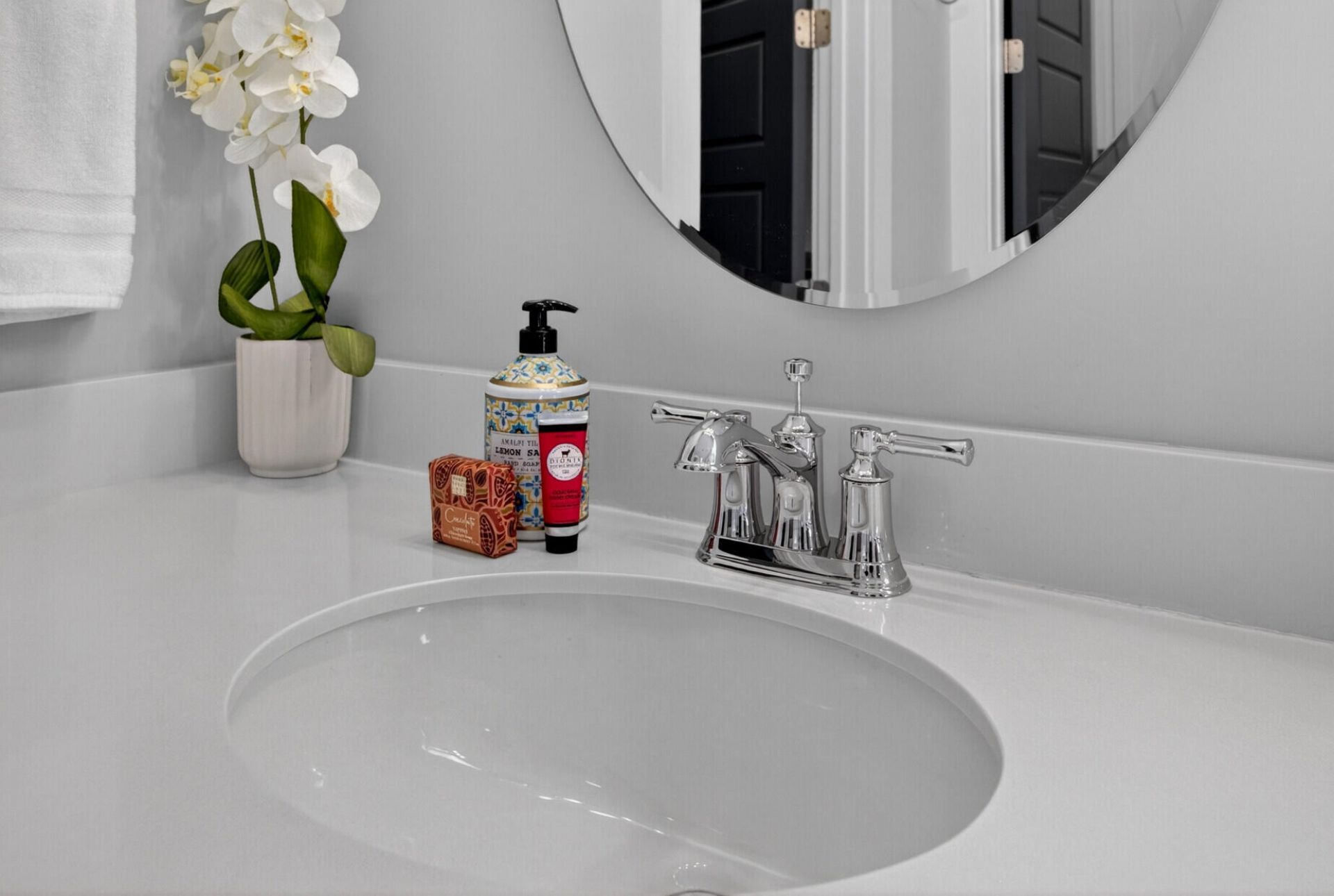 659 Blueway Avenue Photo 66