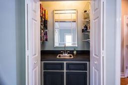 5567 Gallatin Lane photo 4